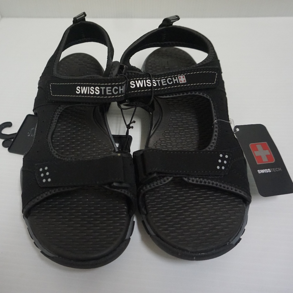 Swiss Tech beach walking sandals size 8 us